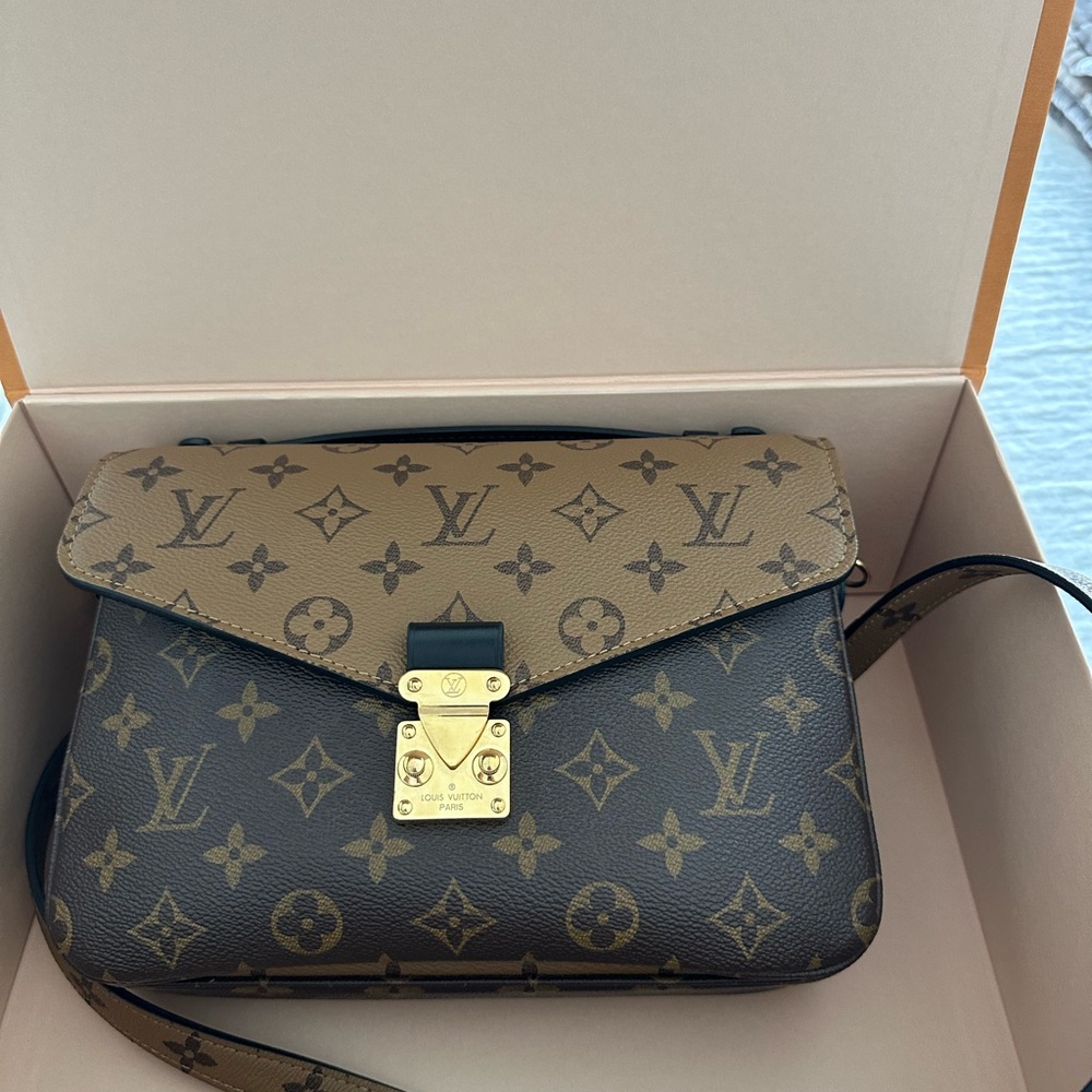 Louis Vuitton Tan and Brown Monogram Crossbody Bag